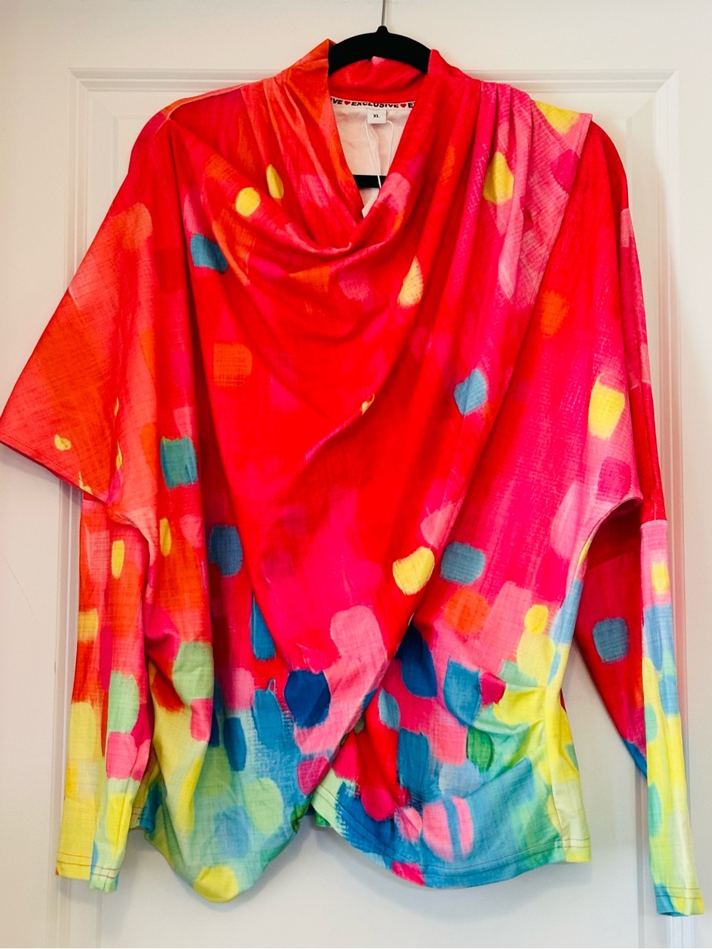 EXCLUSIVE Top Coral Turquoise Yellow Blue Draped, L/S Poly Stretch Size XL